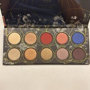 Zoeva Opulence Eyeshadow Palette- NIB